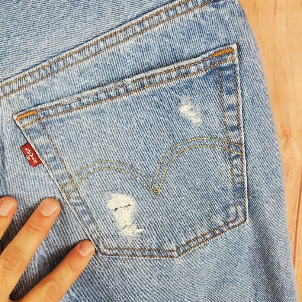 Levi's 501‎ Womens Bermuda Shorts 24 Blue Medium Wash Denim Cotton Distressed